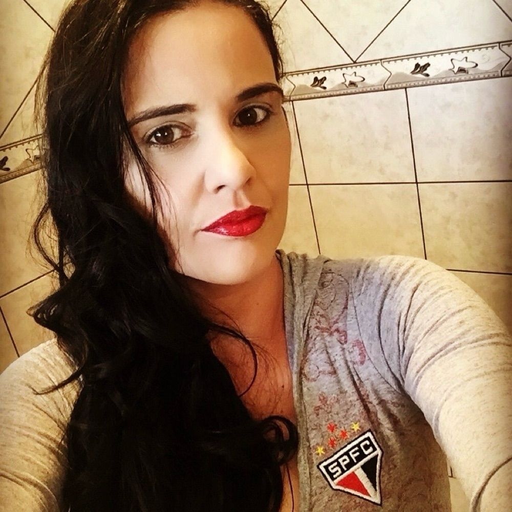 Andréia Mendes
