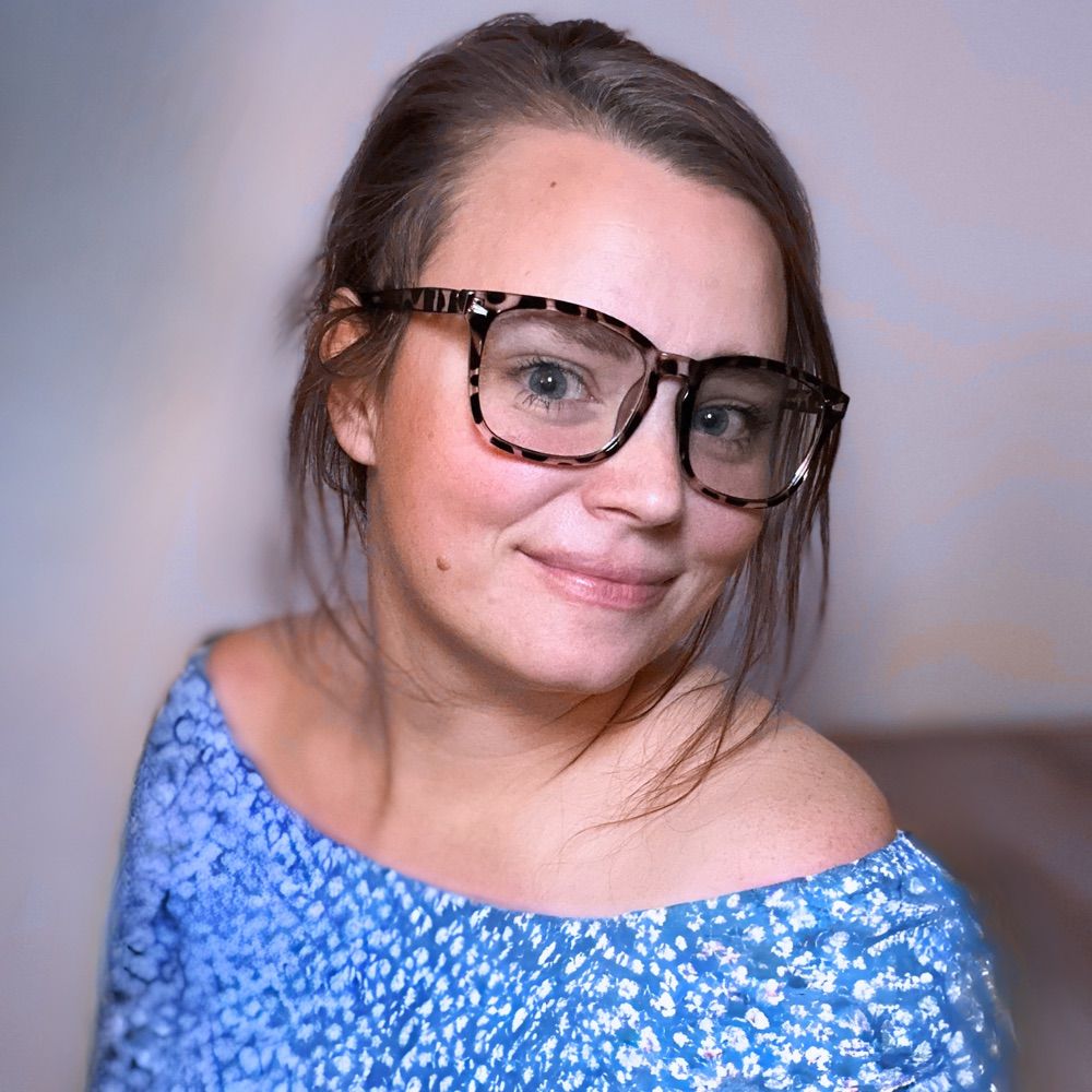 Anna Jerr | romantic suspense author