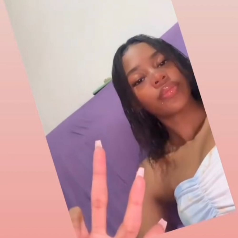 💋
