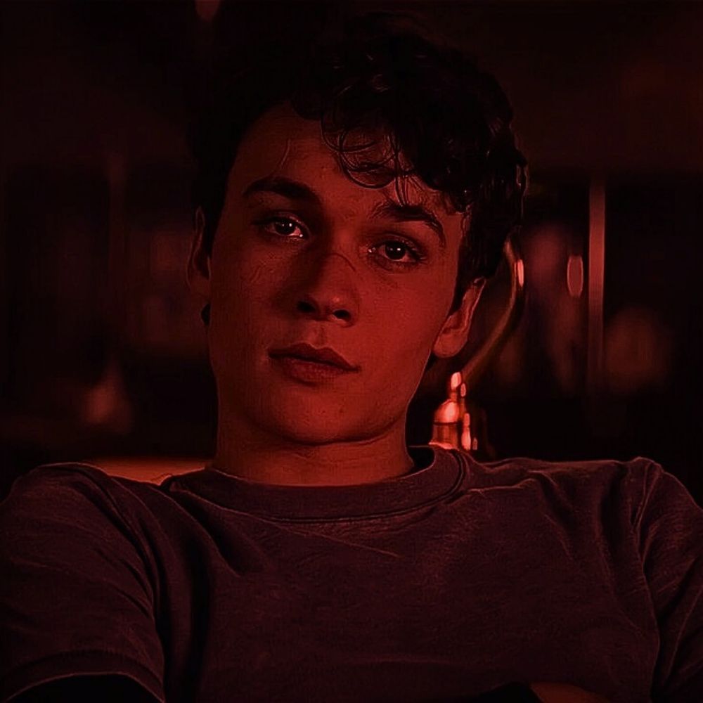    ━  𝓜𝑎𝑟𝑐𝑢𝑠 𝓛𝑜𝑝𝑒𝑧 ! 