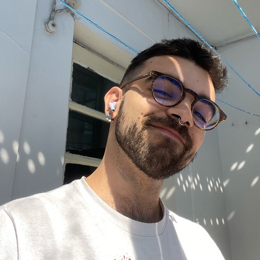 Dxnnn0