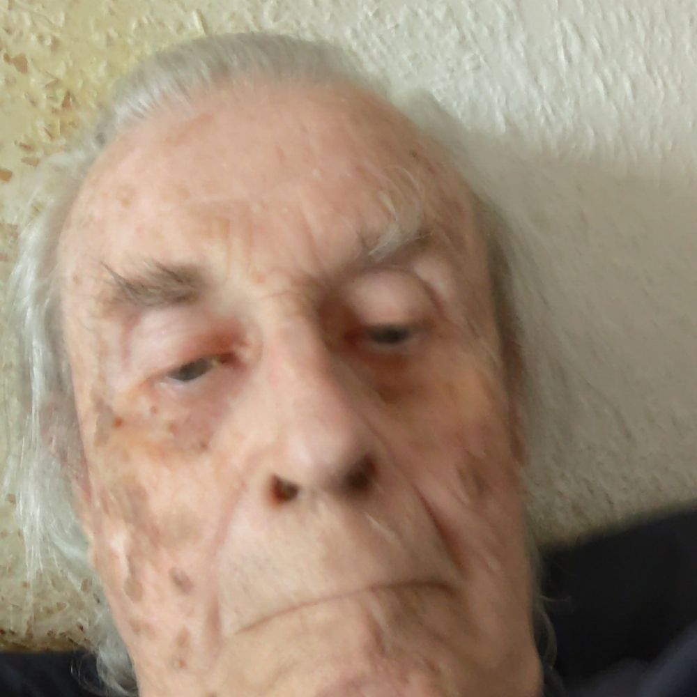 Leon Heller