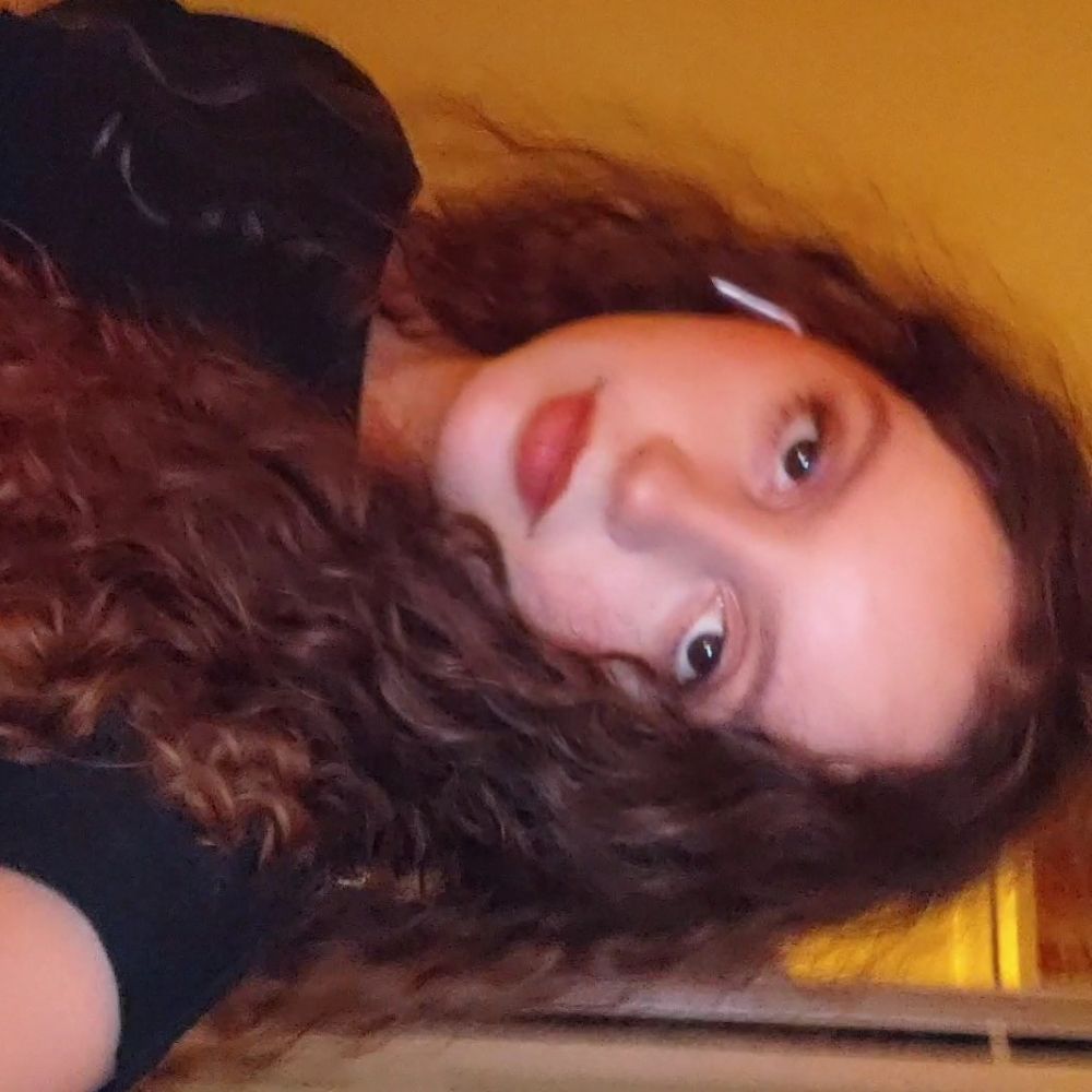 isa 🍷. ݁𖦹₊ ⊹