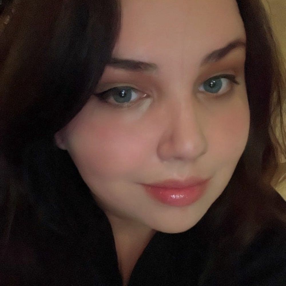 🫐🌙Kathryn Garcia🌙🫐| VA: Eng/日本語/Esp