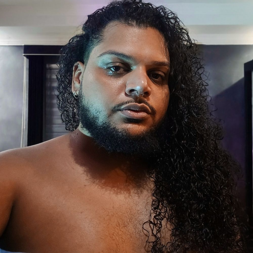 Alê