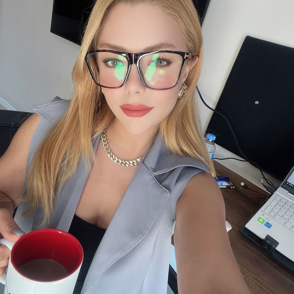 Esra gün