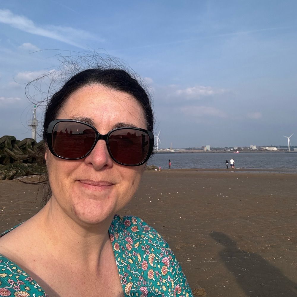 Lucy Harding 