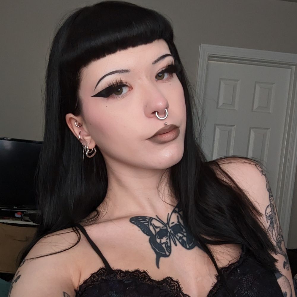 whitney 🦇