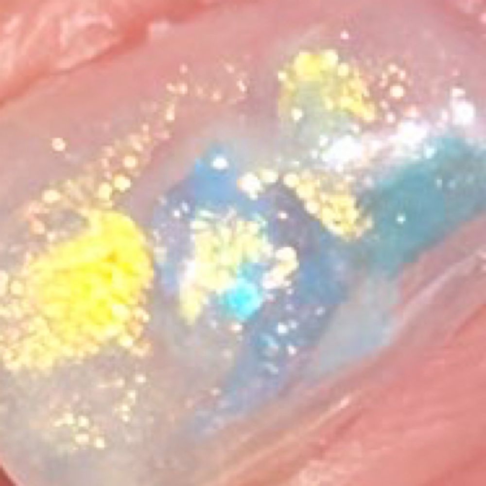 ✴︎