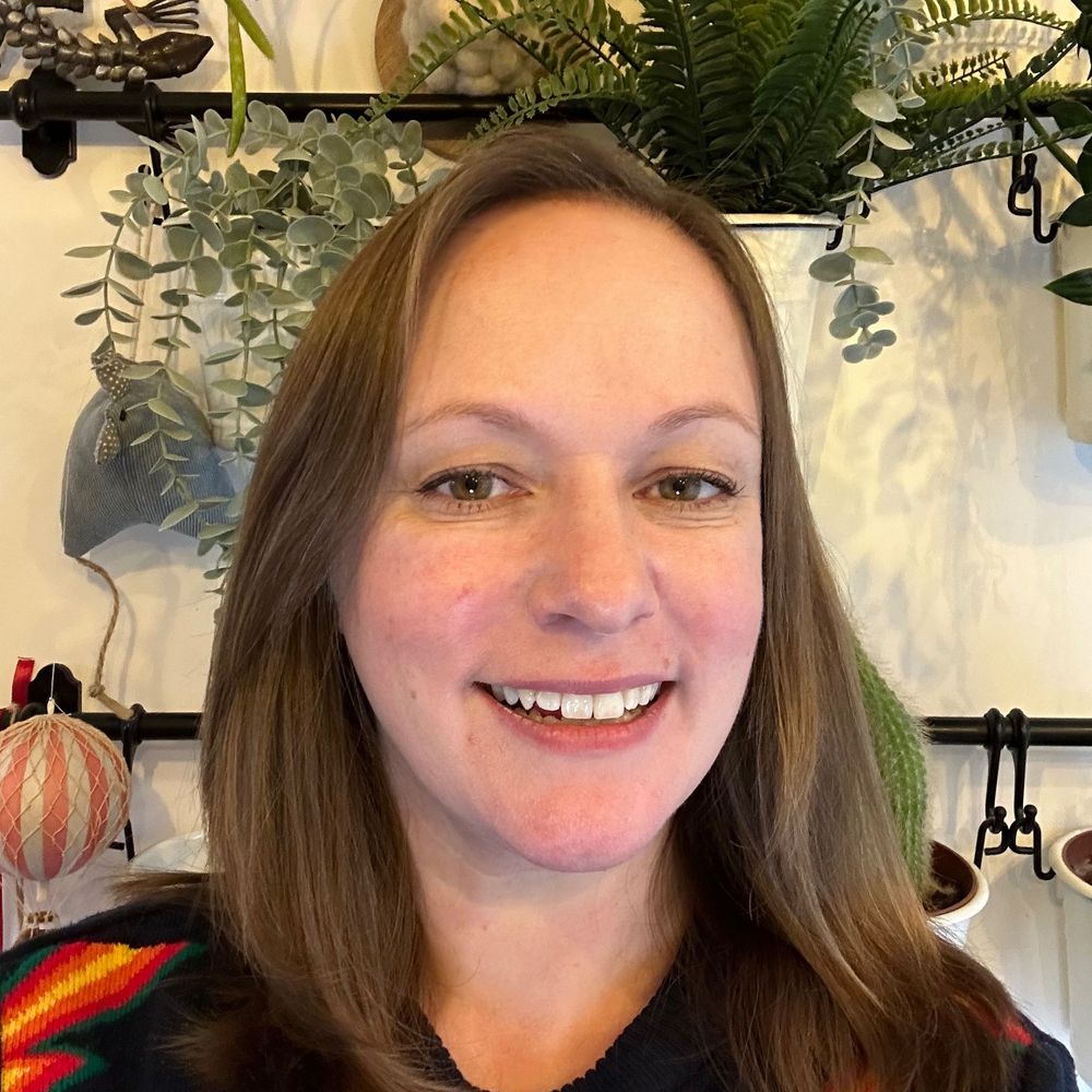 Kathryn Foxfield (she/they)