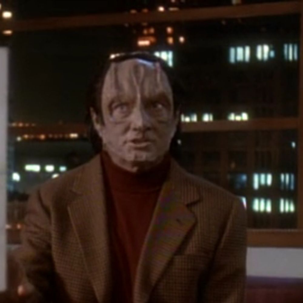 Agent Elim Garak (JB) (Star Trek MV RP)