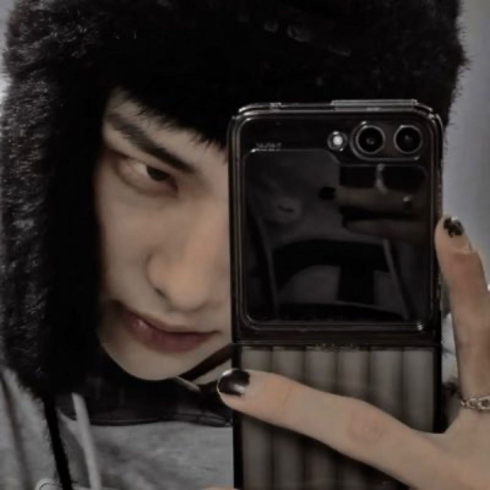 𝐝𝐞𝐬𝐬𝖆 ★ !