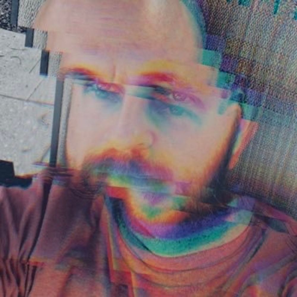 𝕄𝕒𝕧 𝕃𝕦𝕩