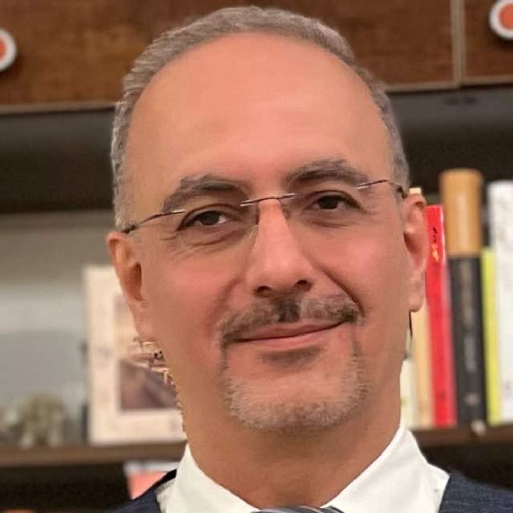 Professor Babak Mostafazadeh, MD, FACMT