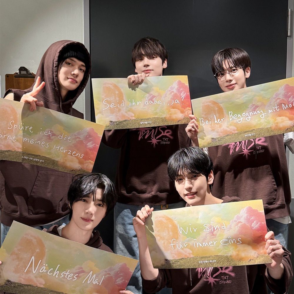 daph⁷ saw txt live