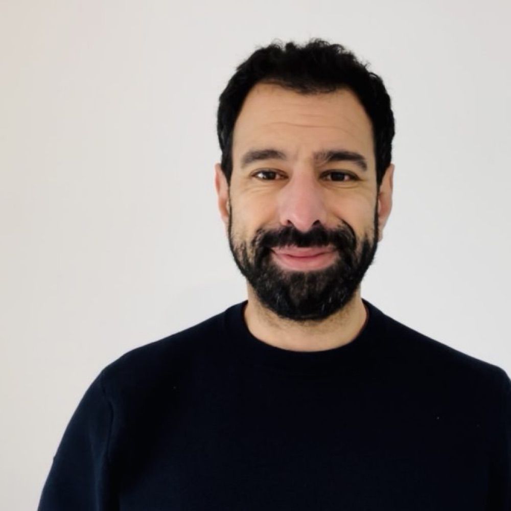 Christopher Desira
