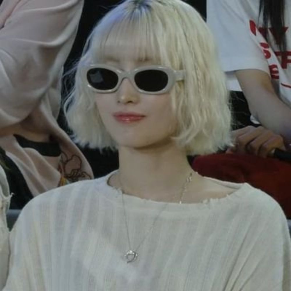 saratrouxapormulher
