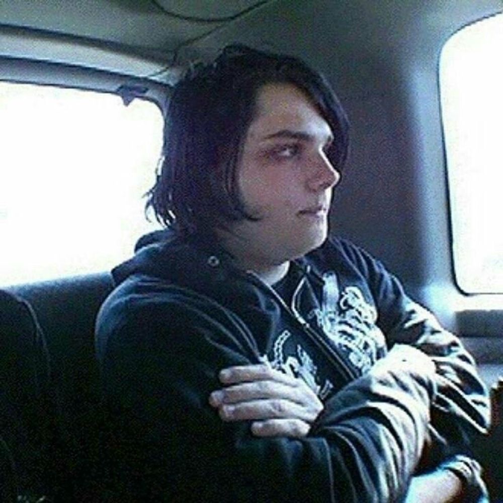 frankie is seeing silverstein and thursday 
