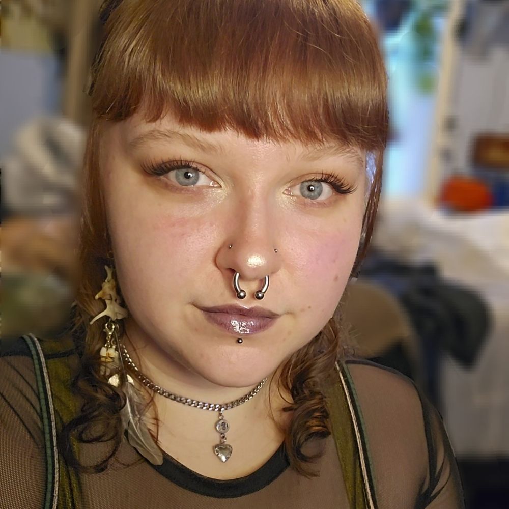 ✨️Goblin, I collect shiny and dead things ✨️