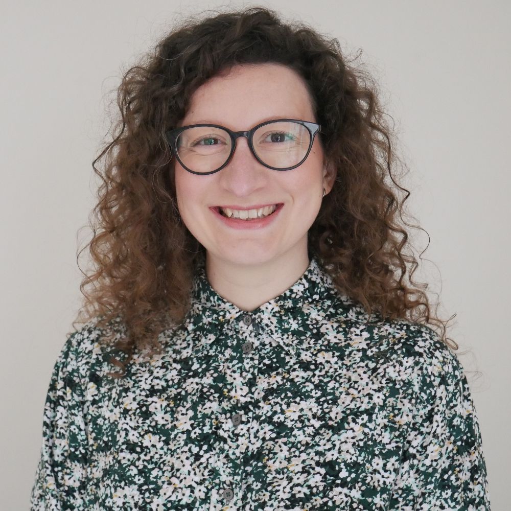 Dr Helen Eachus