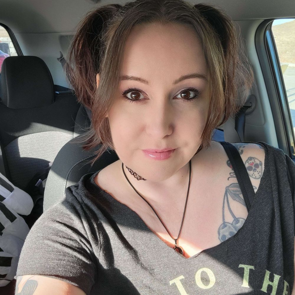 Trouble (She/Her) 💓💜💙