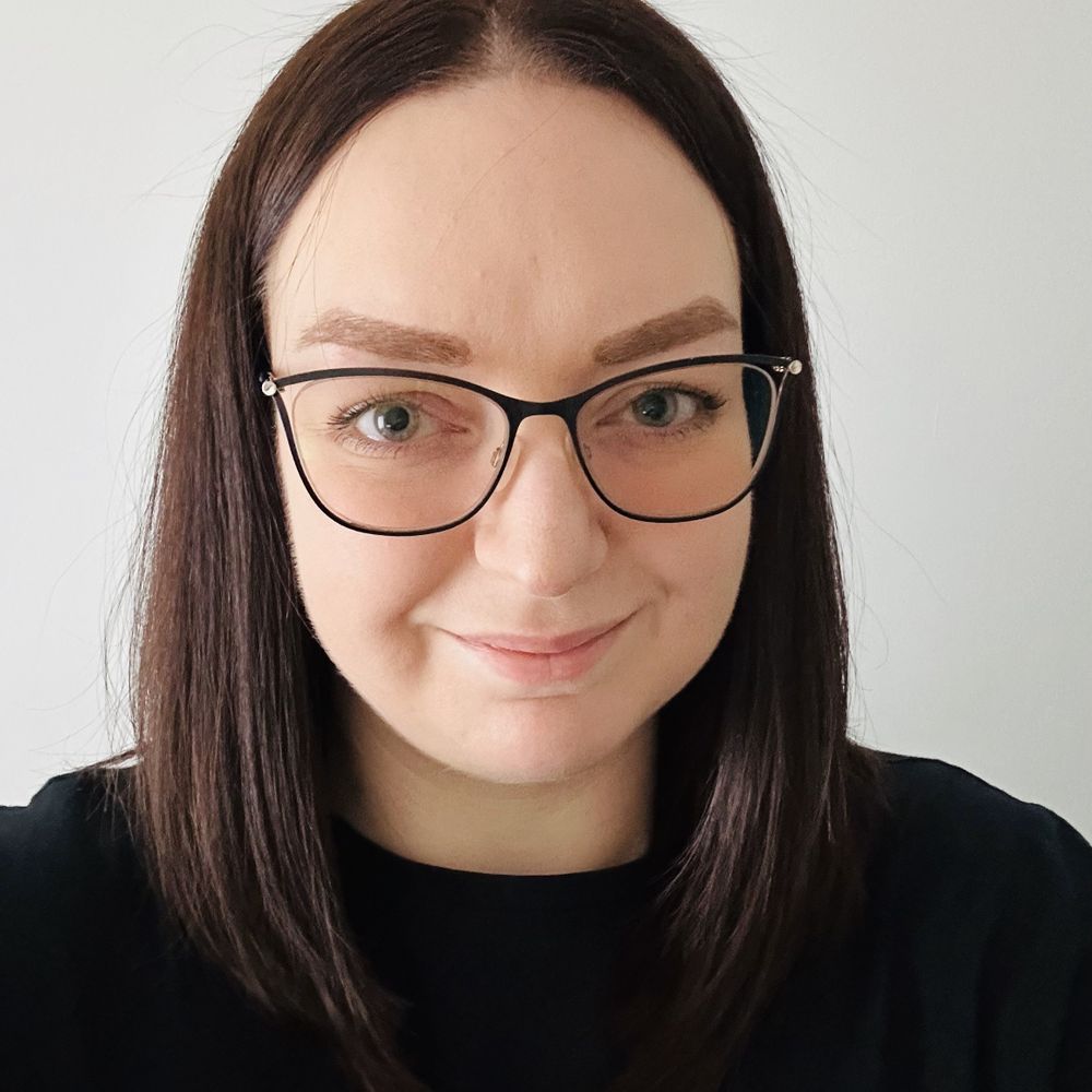 Dr Nadine Fowler