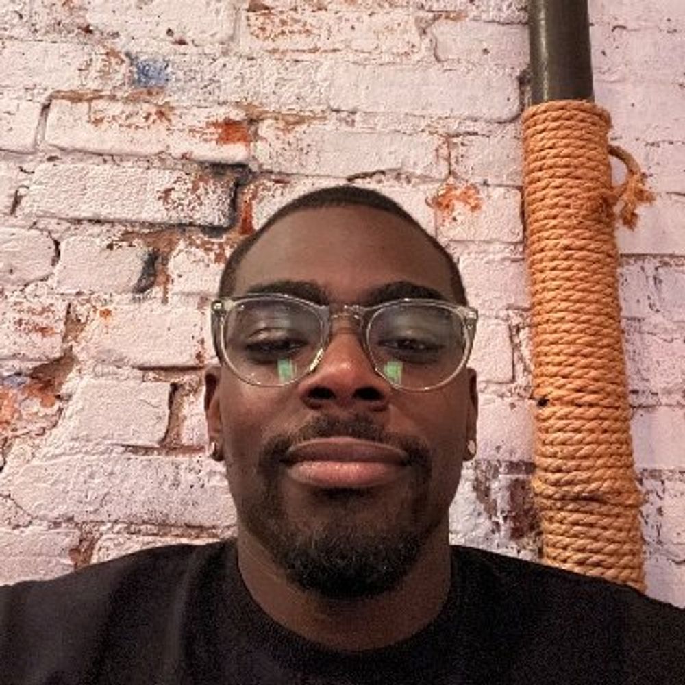 J. 🥷🏿