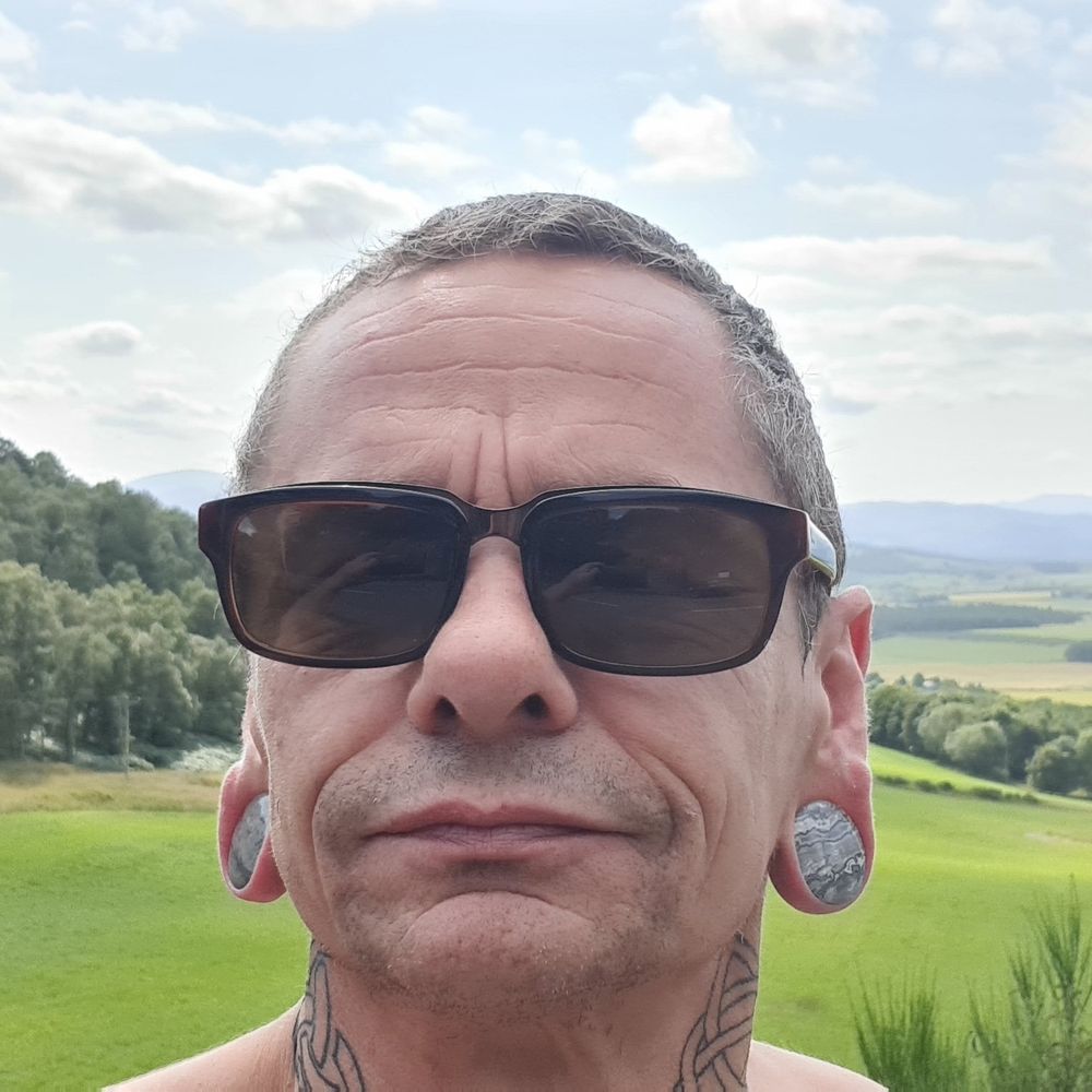 Weepaulfeamo