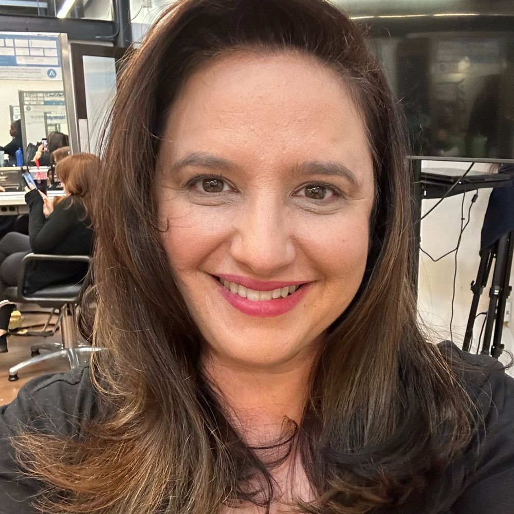 Ryann Greenberg 🇺🇸🇮🇱🕊️🟧 🟦 Peace on Earth!