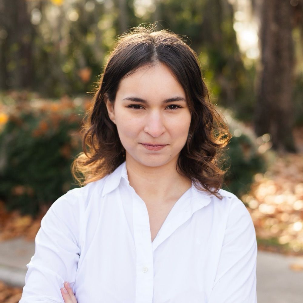 Liana Handler