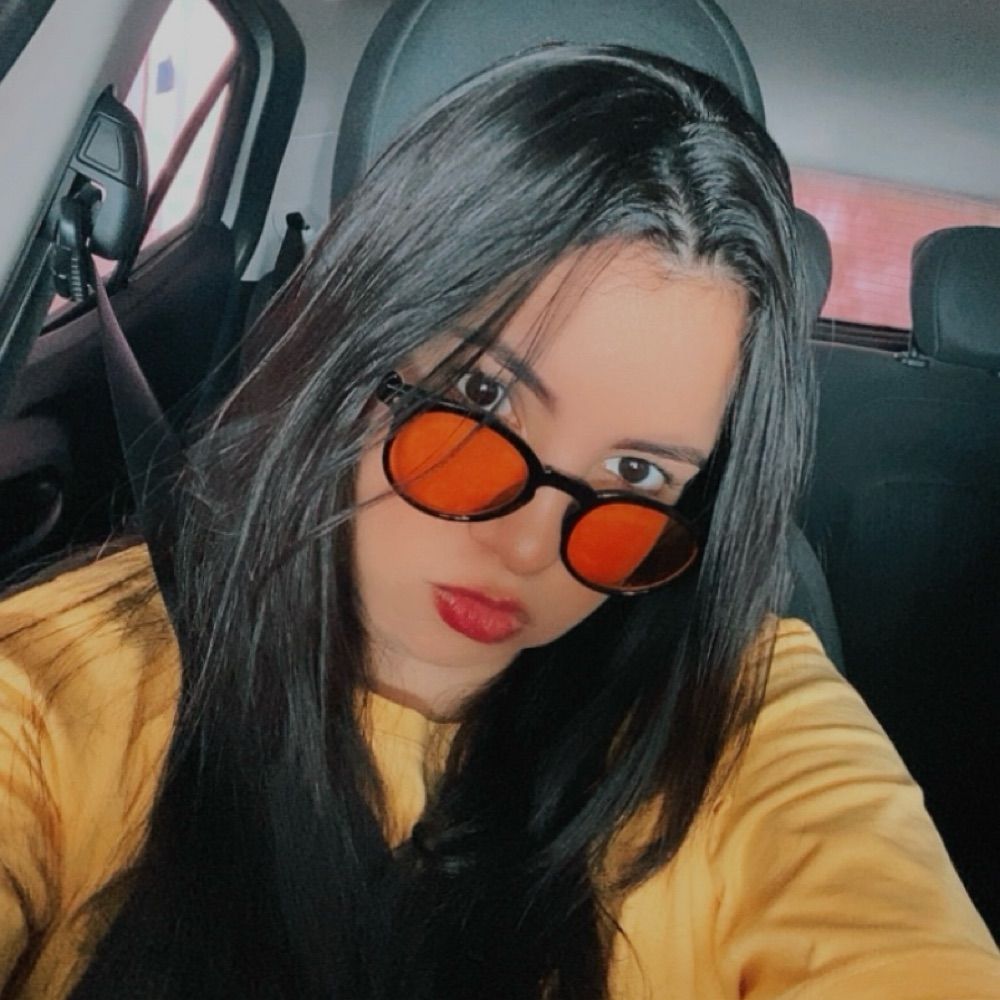 thaís m.