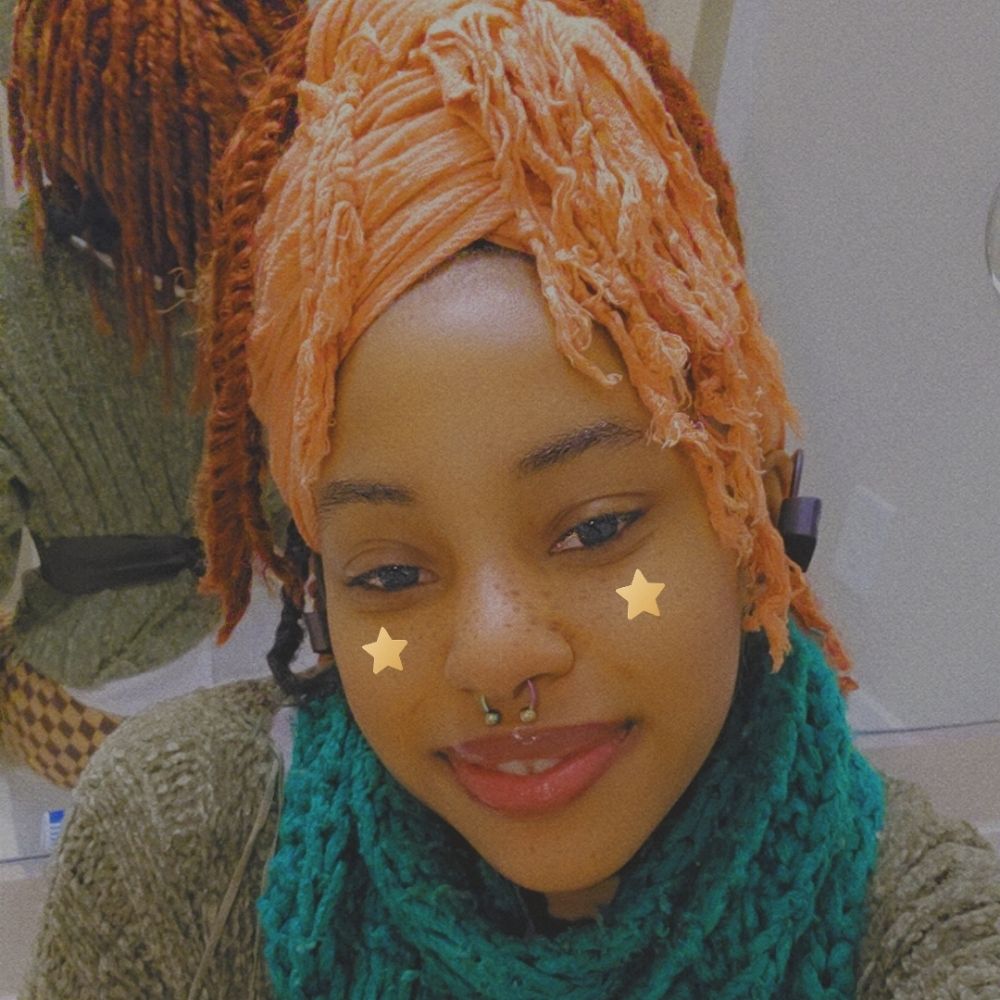 Ghetto Rap-Star Wannabe🍎