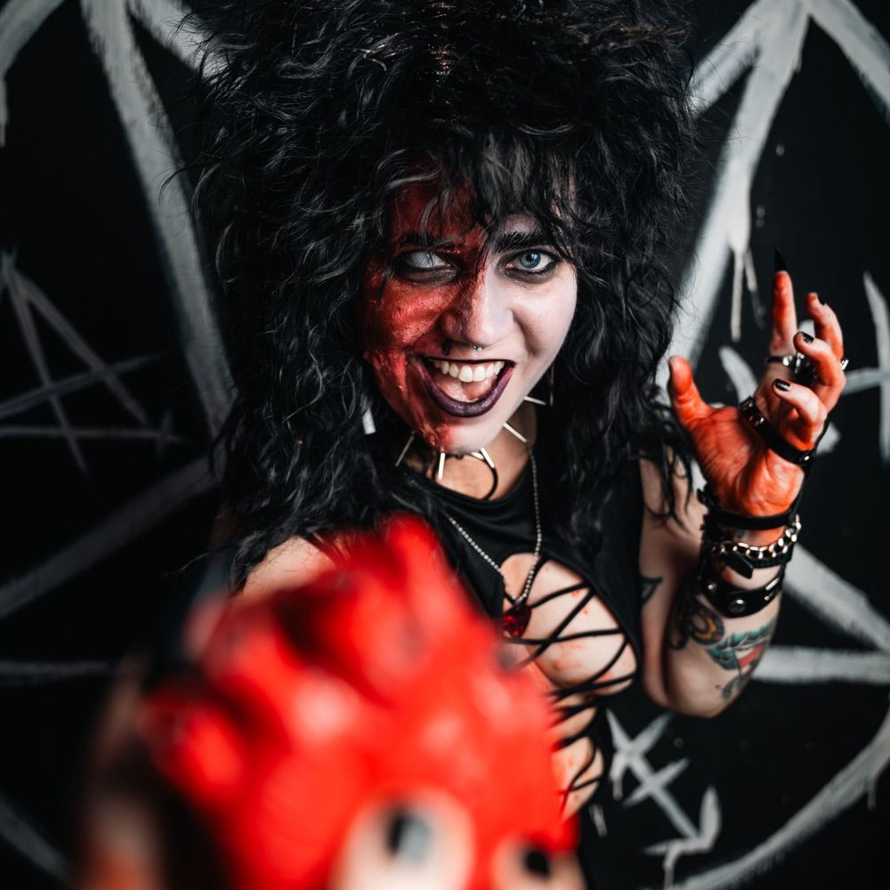 Axe Hell Rose
