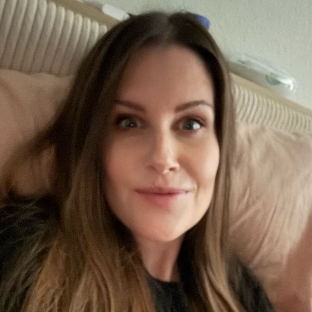 Brenna H