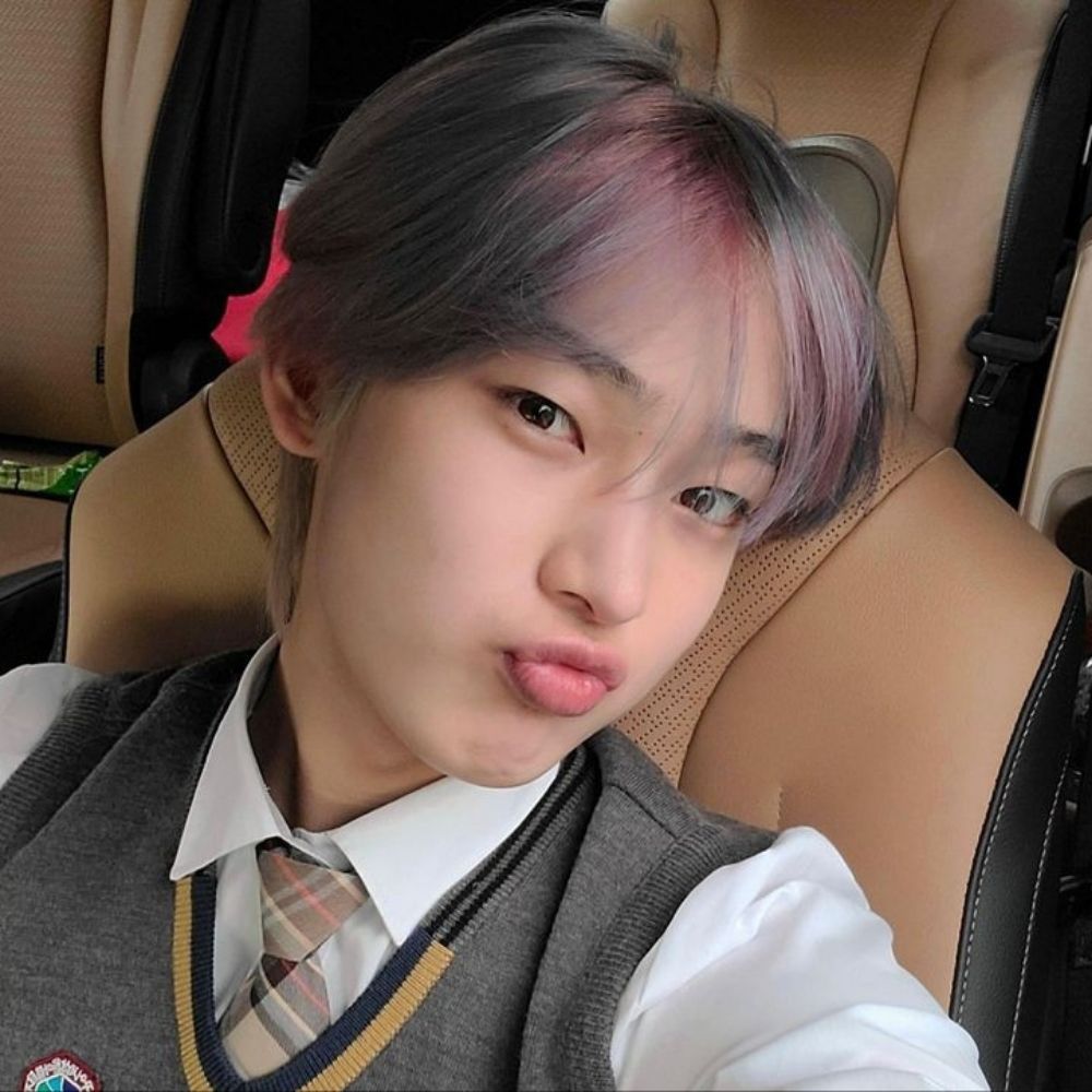 clara. renjun is back!!!