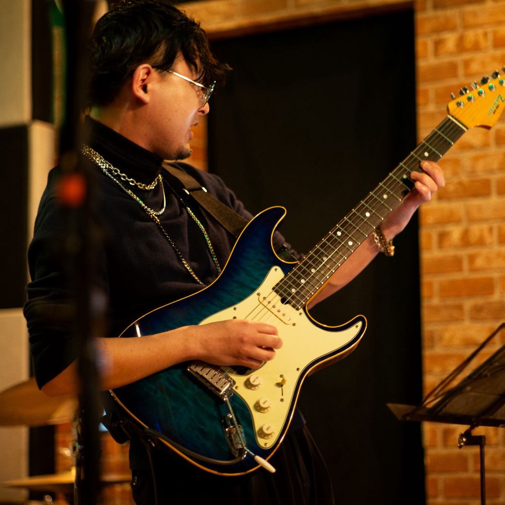 阿久津勇人🎸ギタリスト
