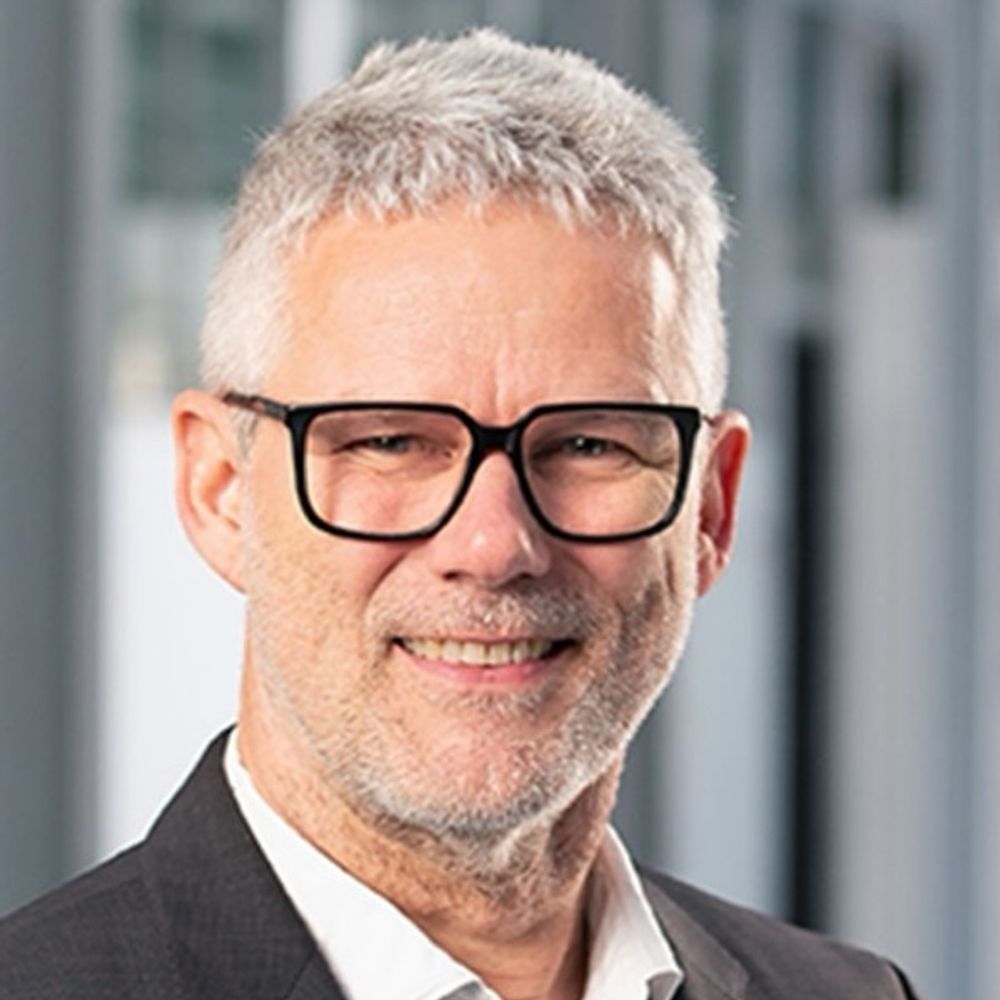 Prof. Stephan Ferdinand