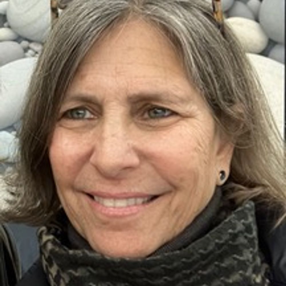 abbeinmaine.bsky.social