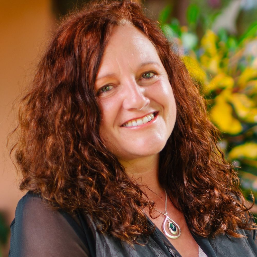 Julie Hartley, Author