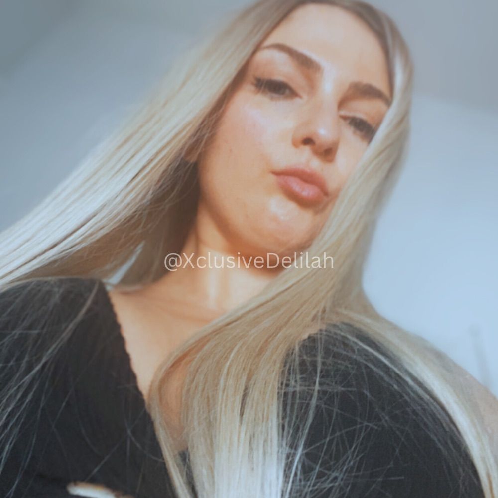 ℚ𝕦𝕖𝕖𝕟 ℙ𝕙𝕠𝕖𝕟𝕚𝕩 𝔻𝕖𝕝𝕚𝕝𝕒𝕙 ℝ𝕒𝕧𝕖𝕝𝕝𝕖 🌹