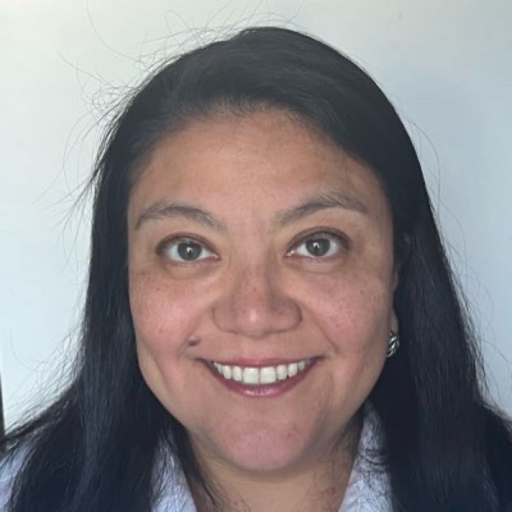 Amanda E Garza