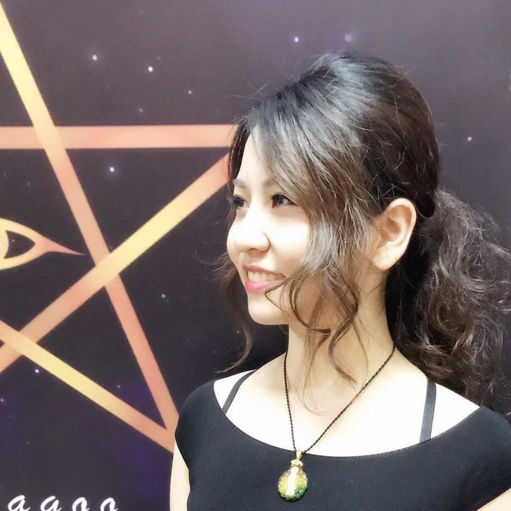 Xi-Han Zhang