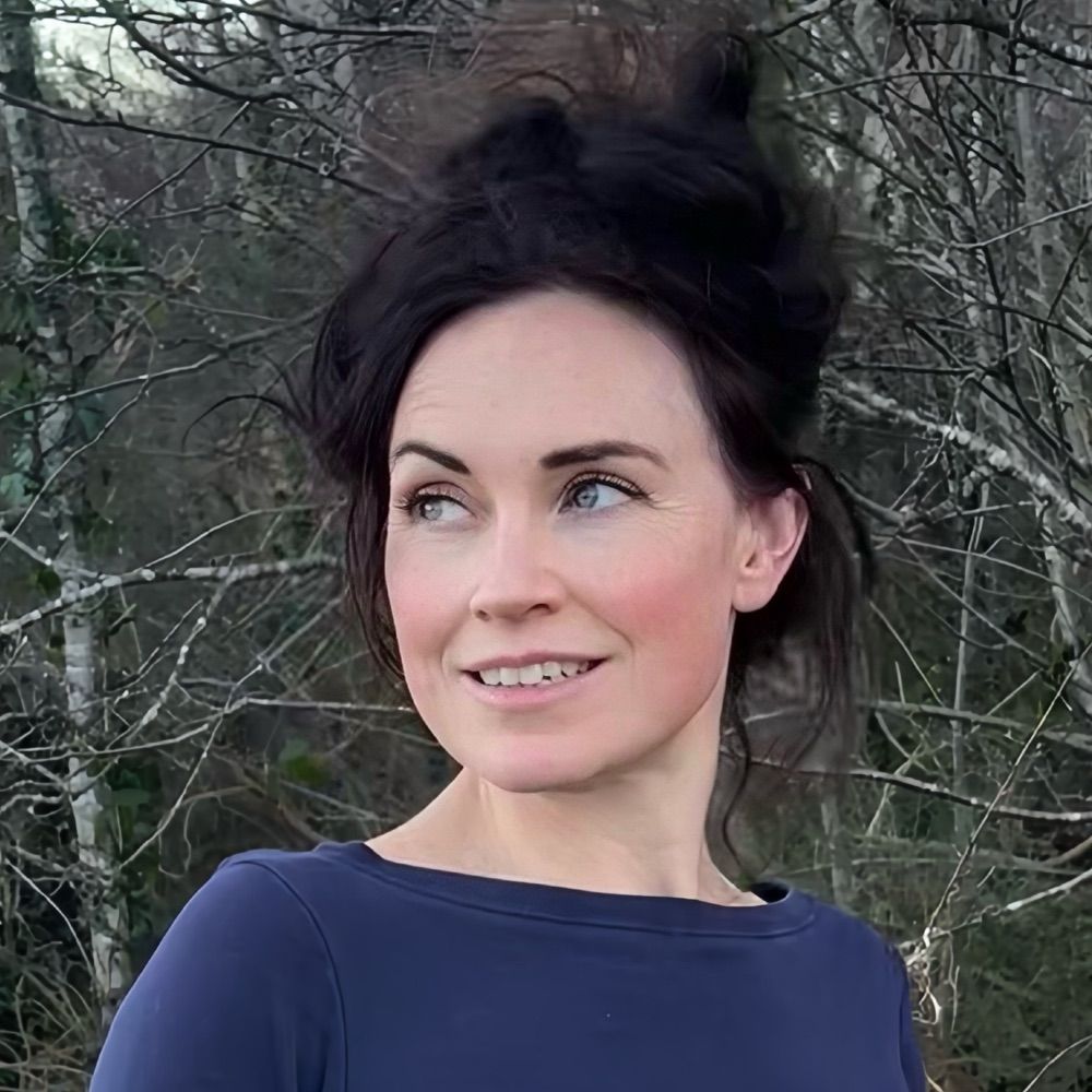 Brigid Lowe