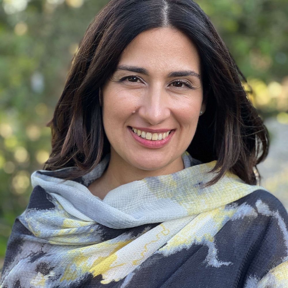 Dr Marisa C Dias