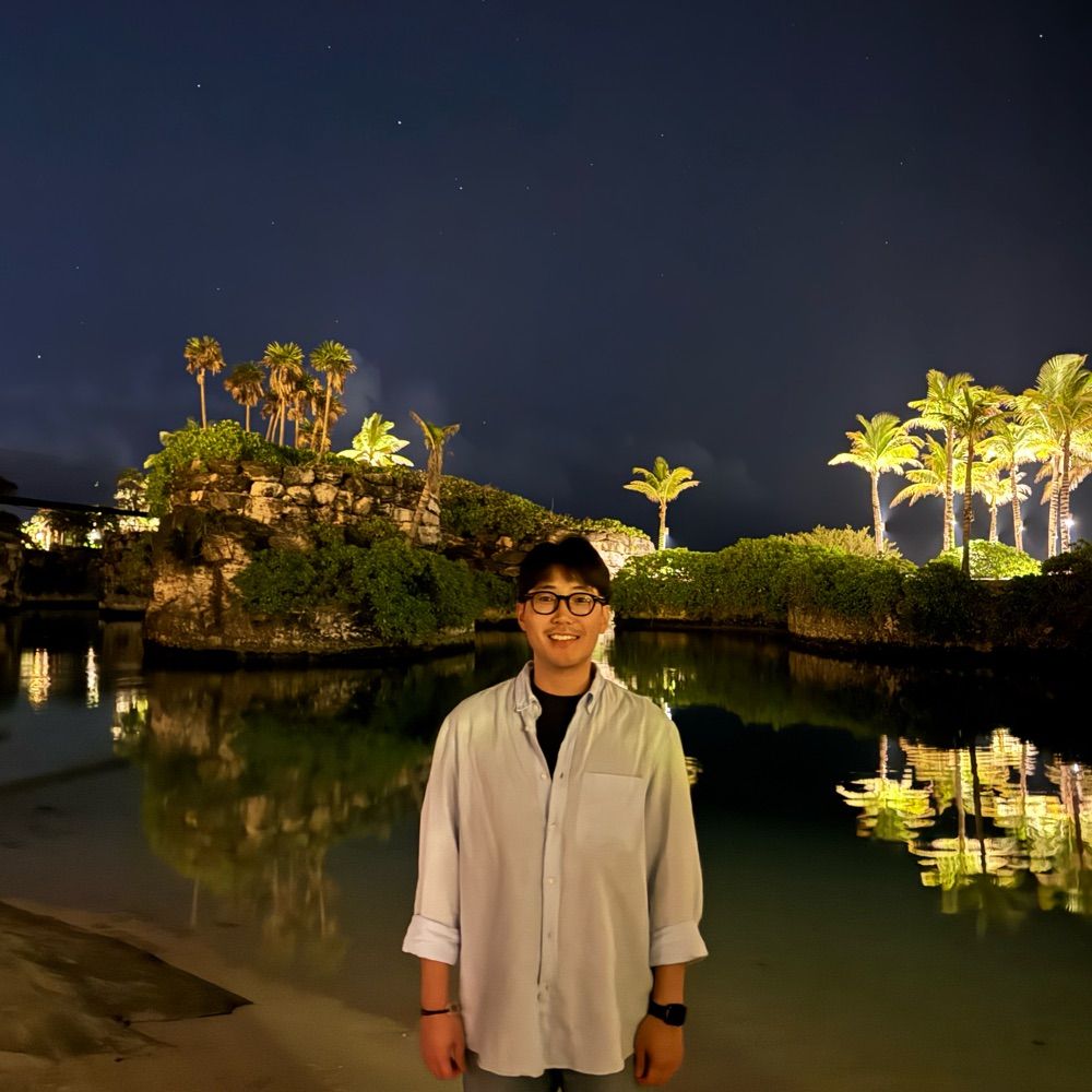 Yong Min Choi   👀🧠