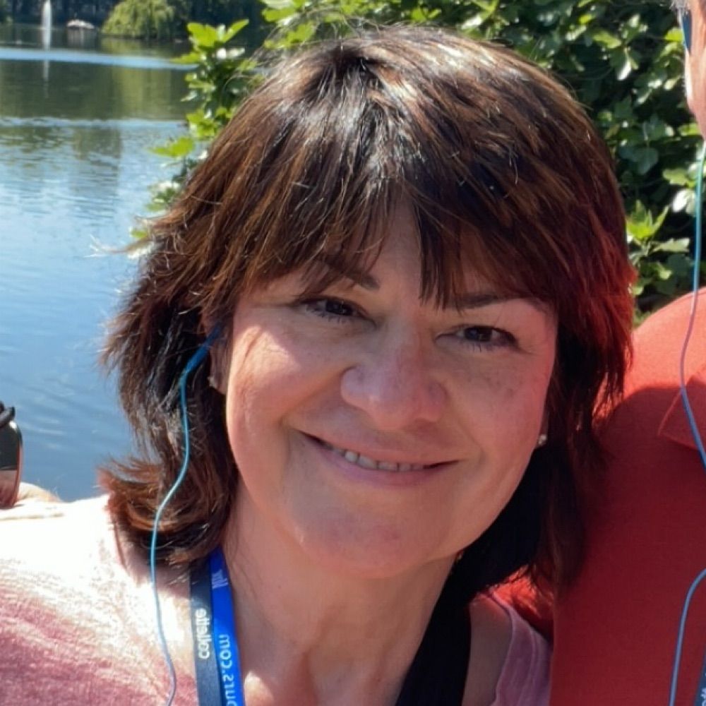 dearshari.bsky.social