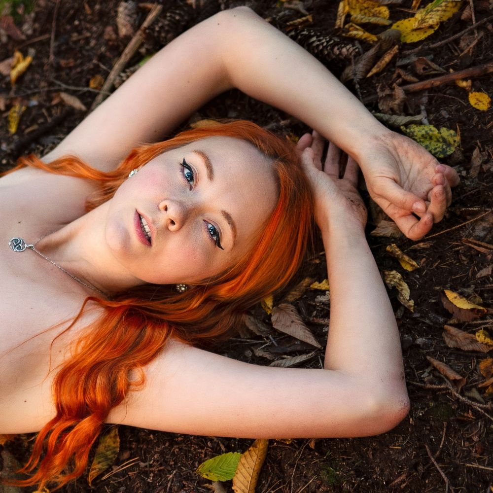 Katia Fae 🧚‍♀️ Fantasy | Cottagecore | Fairycore | Fine Art