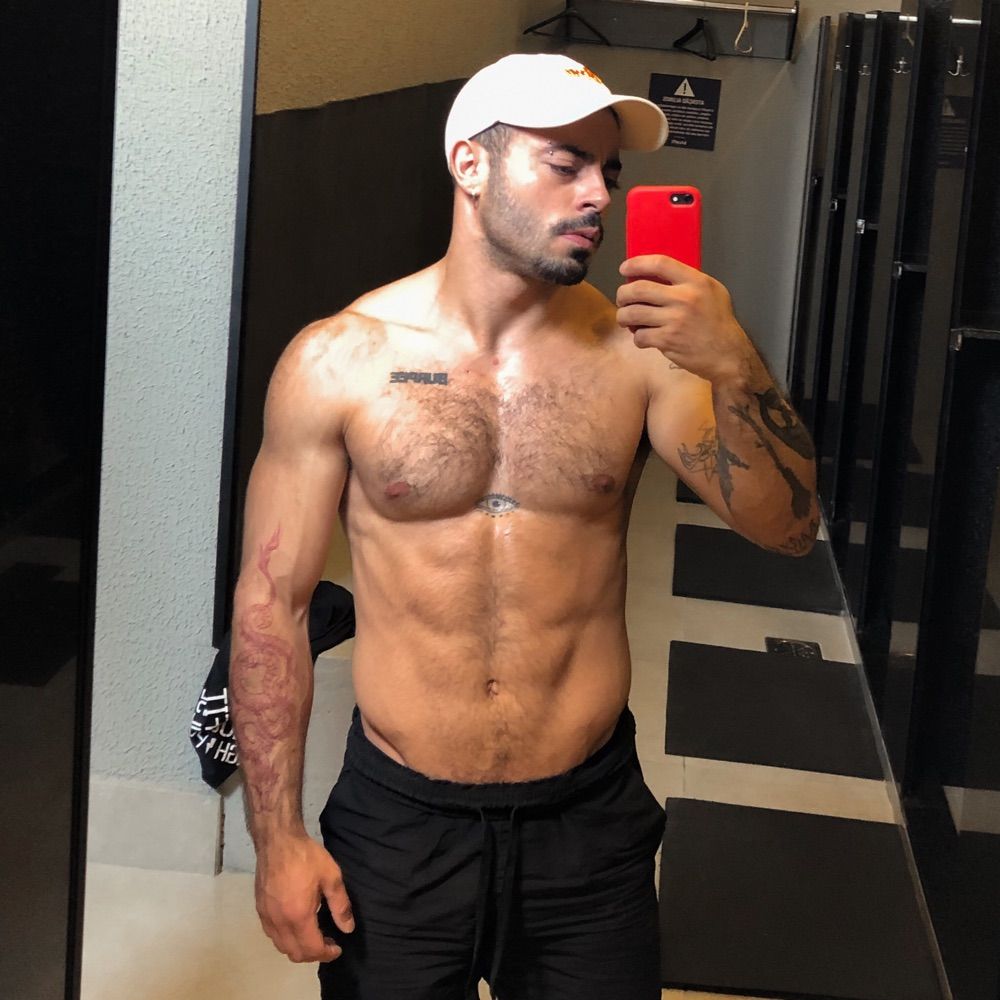 Lenon Robert