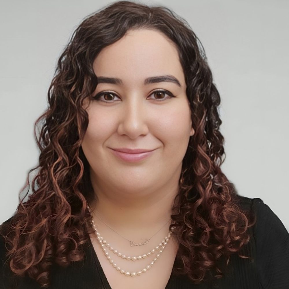 Yasmina Abouzzohour