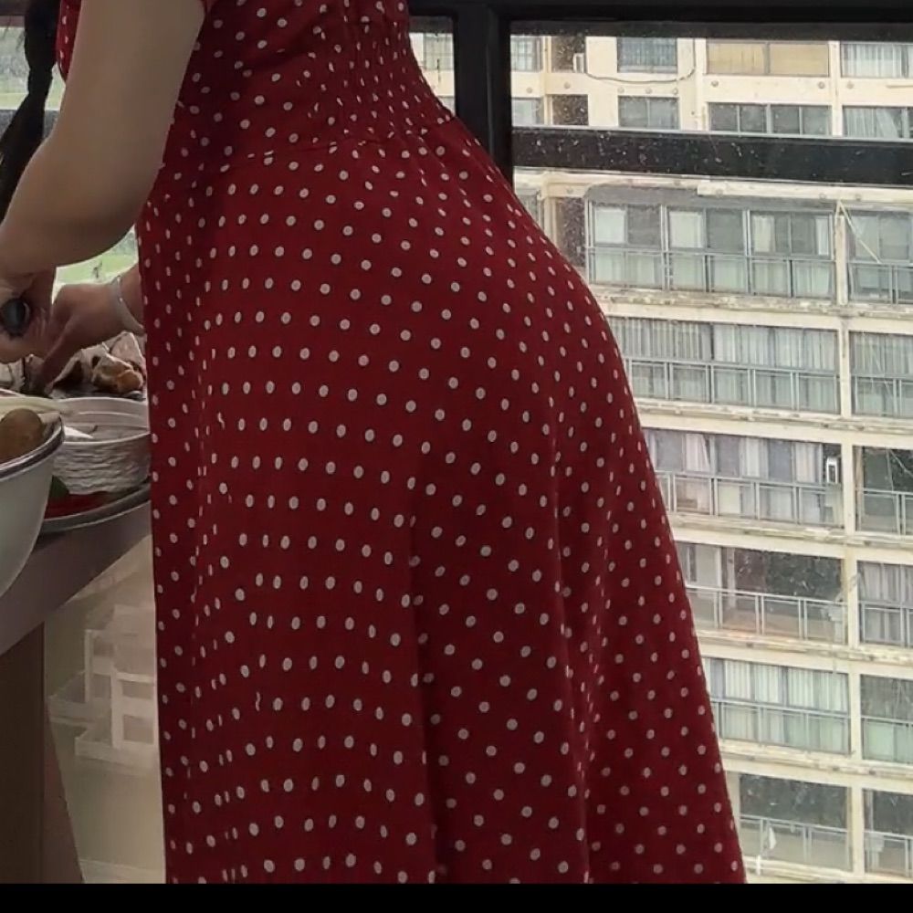 女大在线冲浪 